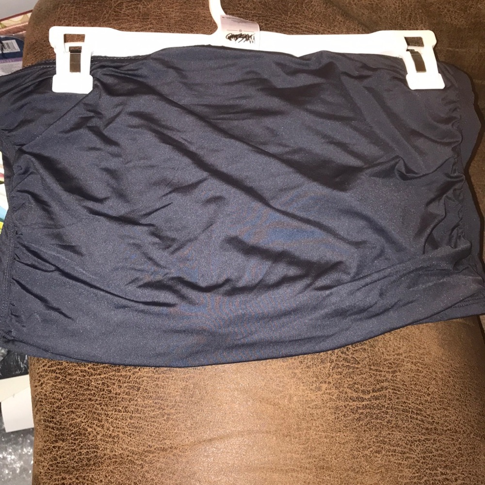 NWOT gray swim skirt in Large ONLY-1 LEFT in Stock - Picture 6 of 8
